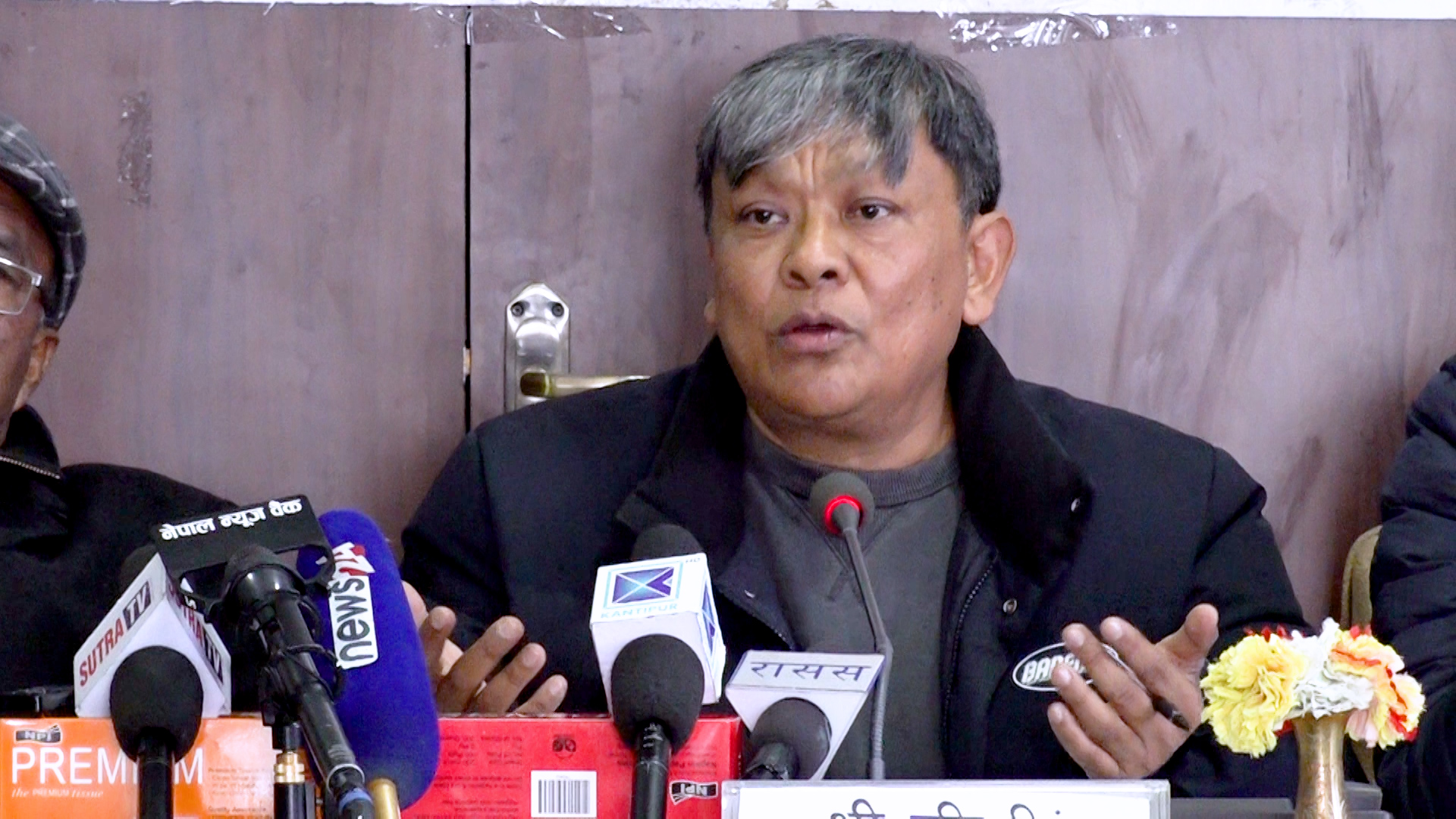 निर्माण व्यवसायीको गुनासो : अर्थमन्त्रीले ७ दिनमा भुक्तानी दिन्छाै भनेका थिए, जाँदा फेरि लिस्ट मागे