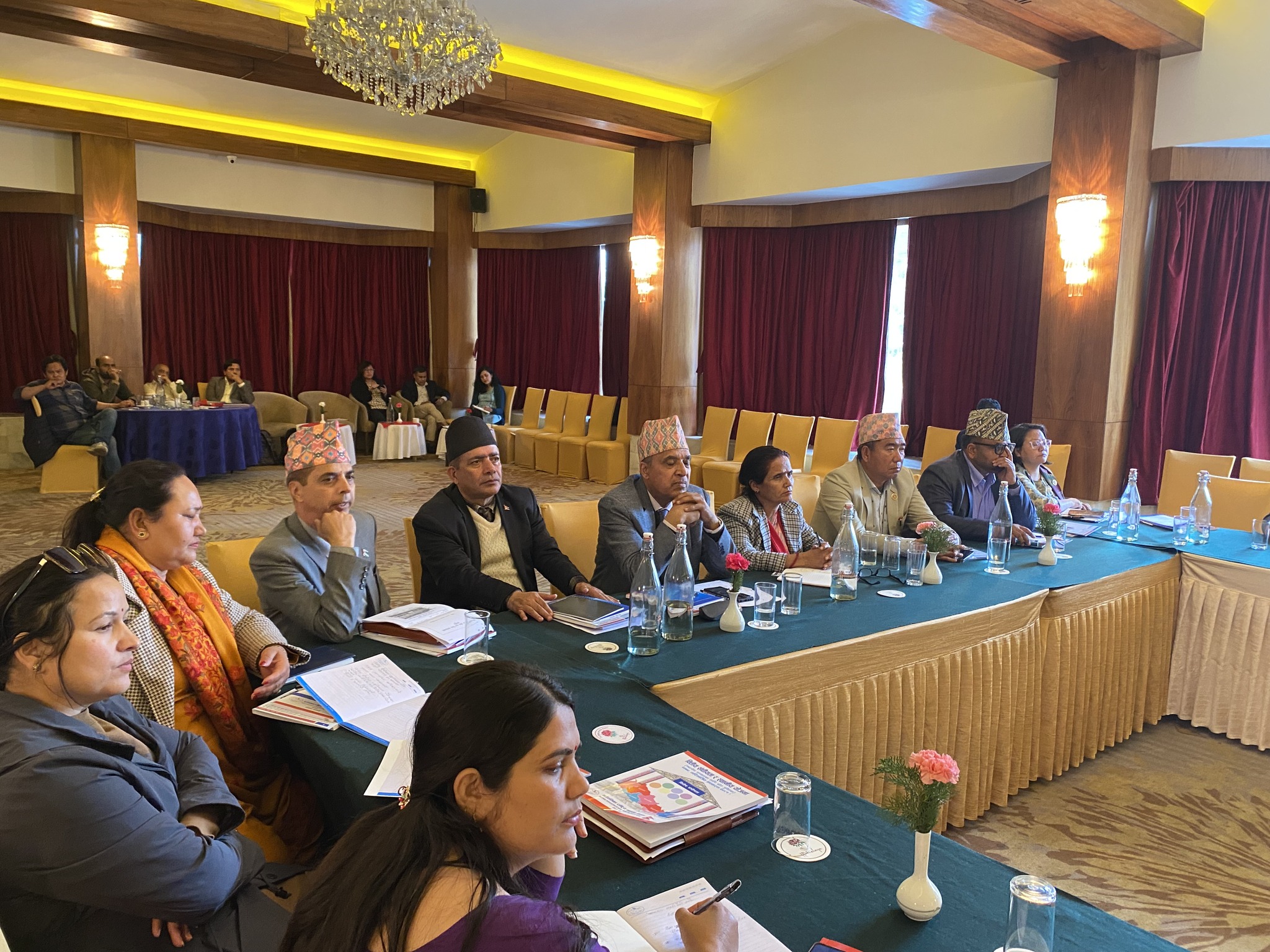 ‘प्रशासनिक खर्चको अवस्था विकराल, राष्ट्रिय मापदण्ड नबने संघीयताले धान्दैन’